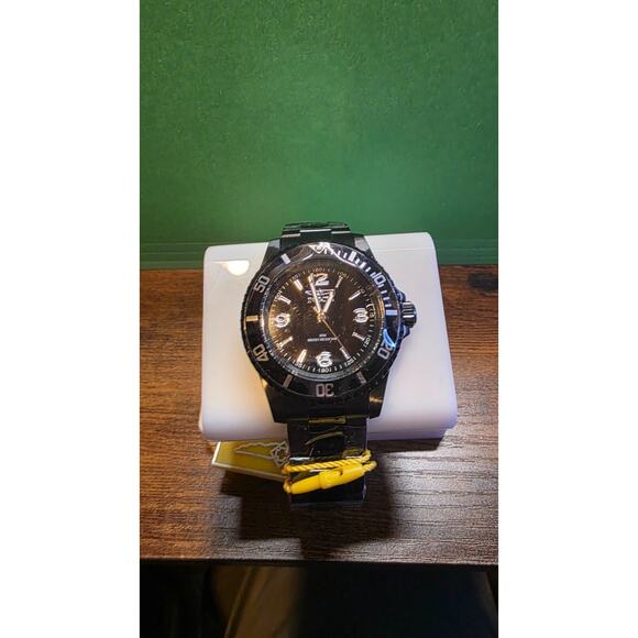 Invicta Other - Invicta Specialty Mens watch 41mm Black/Black